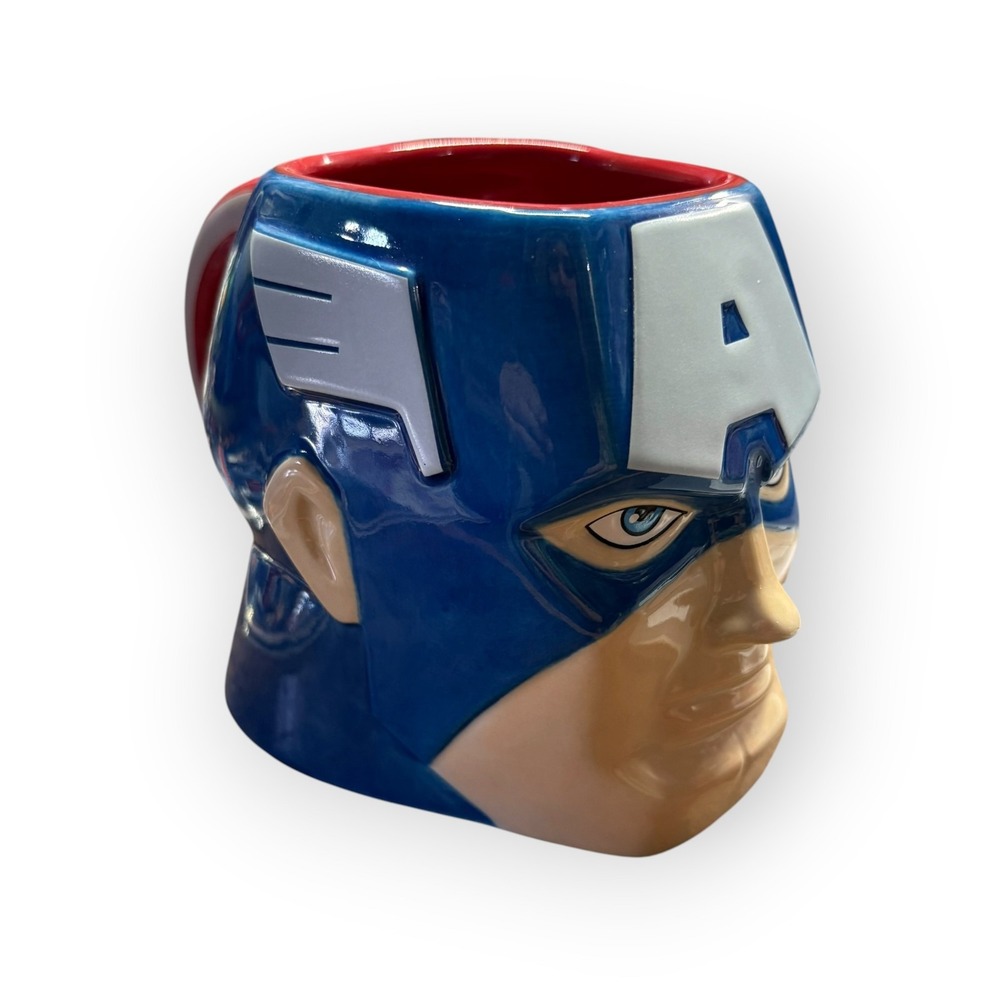 Disney Store Marvel Captain America 3D Sculpted Ceramic Coffee Mug Blue Red 2011